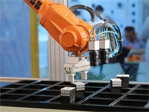 工業自動化生產線